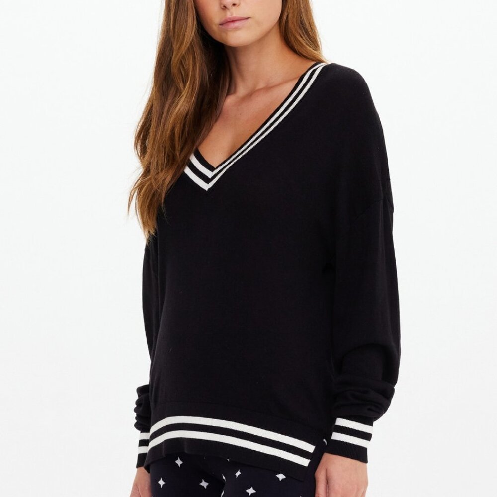 The Upside DUET V NECK KNIT SWEATER, black and white, size XS or S NWT